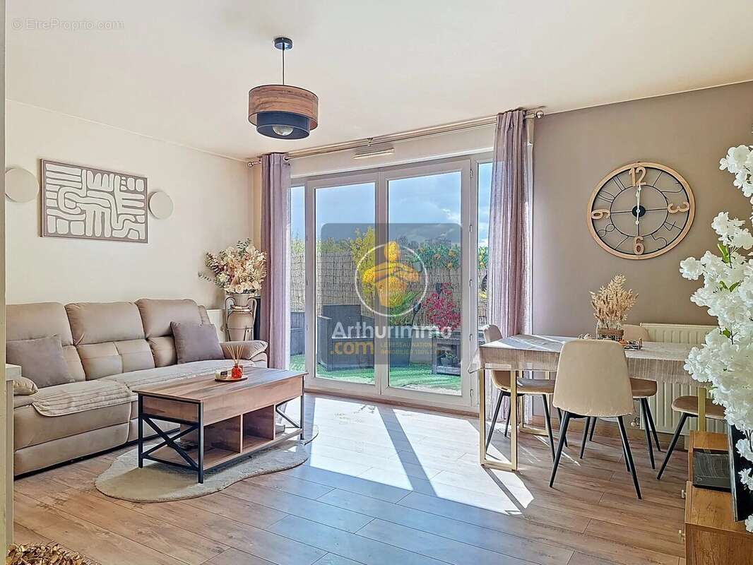 Appartement à LIMEIL-BREVANNES