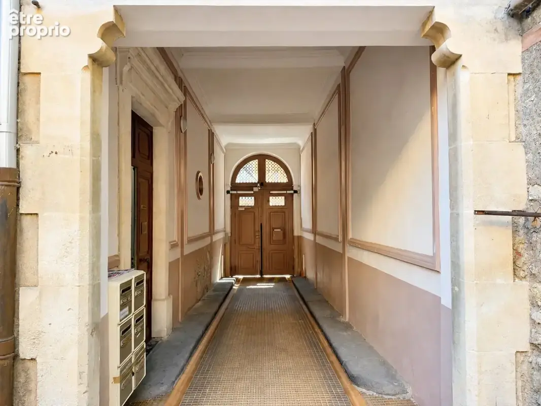 Béziers  Appartement de caractère 140 m² avec parking et box en centre-ville - photo 18