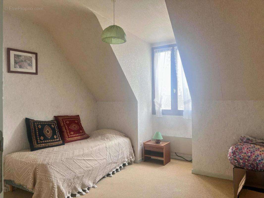 Maison à LOIVRE