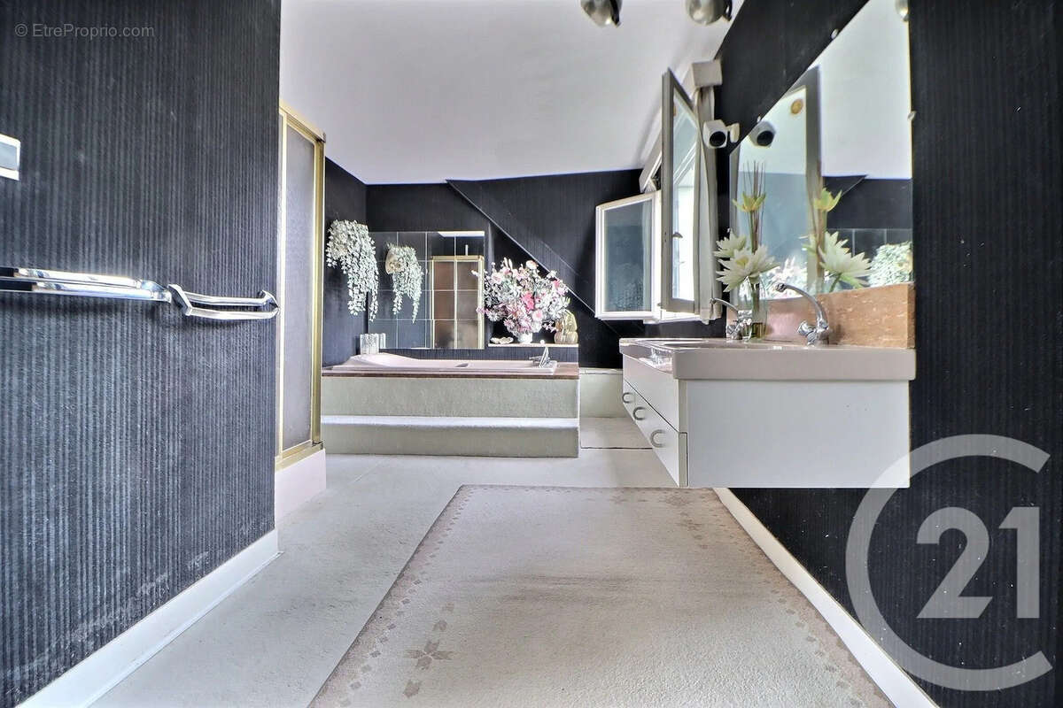 Maison à AULNAY-SOUS-BOIS