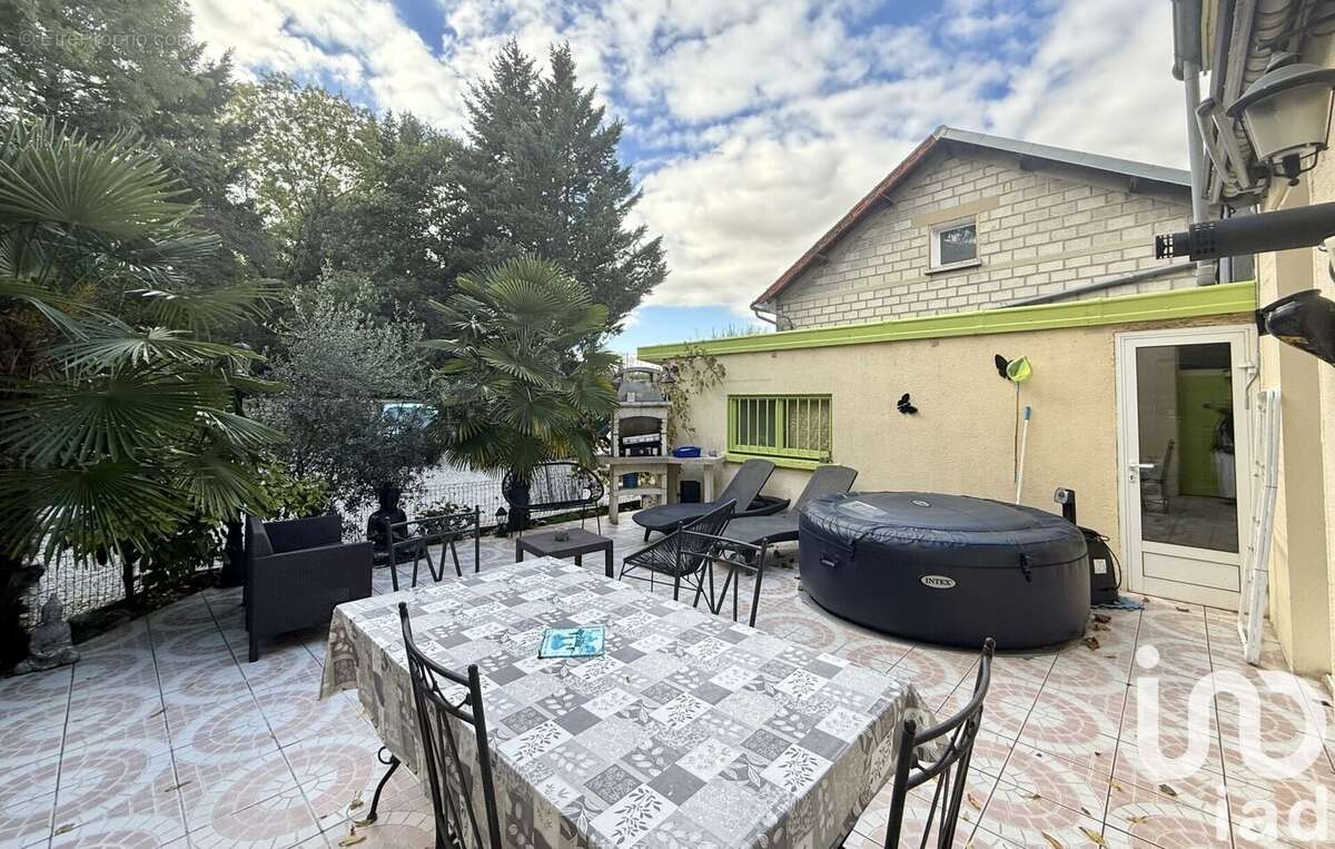 Photo 8 - Maison à TROYES