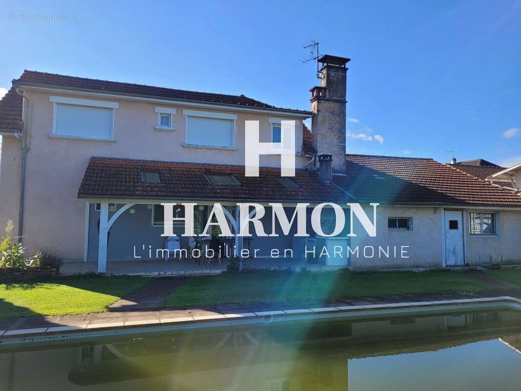 Maison à OLORON-SAINTE-MARIE