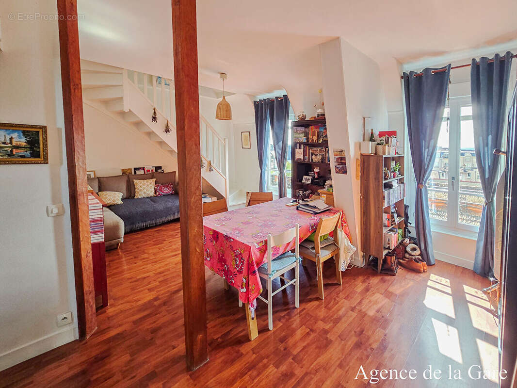 Appartement à MAISONS-LAFFITTE