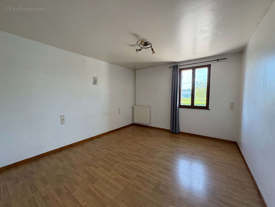 Maison à vendre - Yvetot - 149 m² - 4 chambres - Terrain 550 m² - photo 5