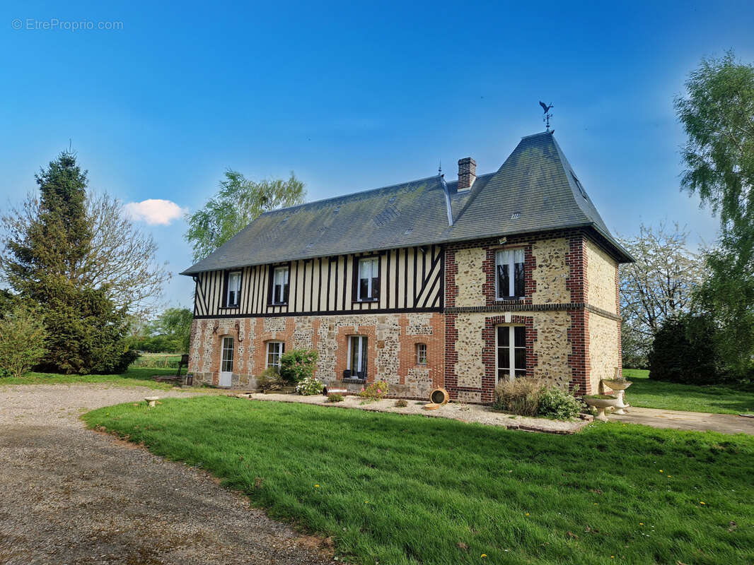 Maison à BERNAY