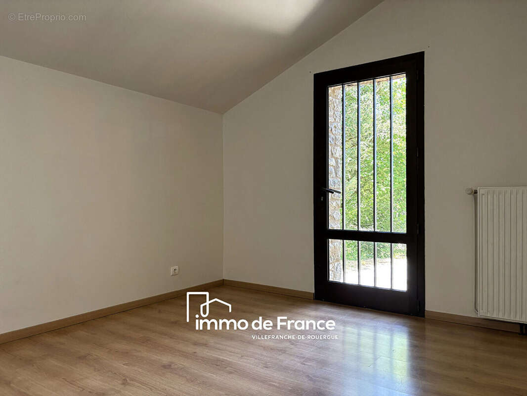 Maison Villefranche De Rouergue 5 pièce(s) 107 m2 - photo 6