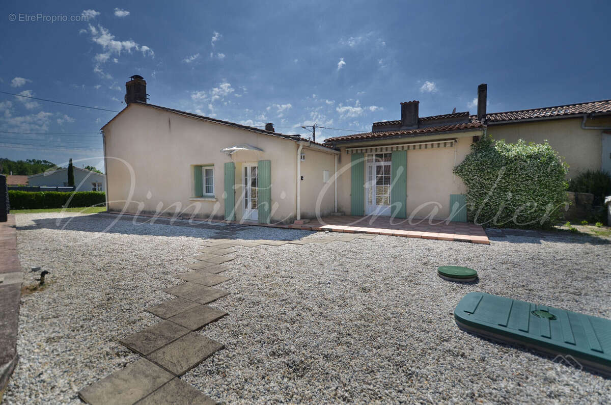 Maison 116 m² à Lesparre-Medoc  - photo 6