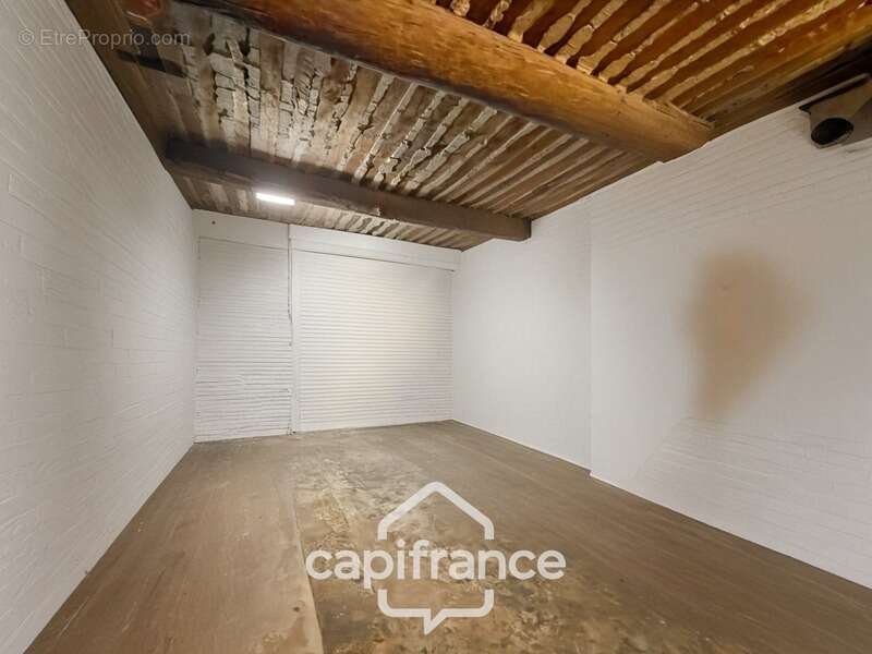 belle poportunité sur Alleins : maison de village de 102 m2 entièrement rénovée et climatisée, 2 niveaux avec 2 grandes chambres - photo 28