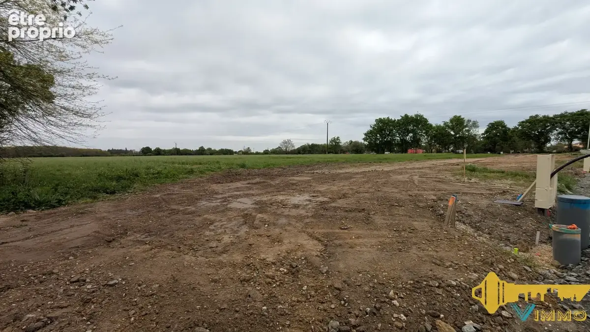 Photo Terrain à Paulx au prix de 62 400€