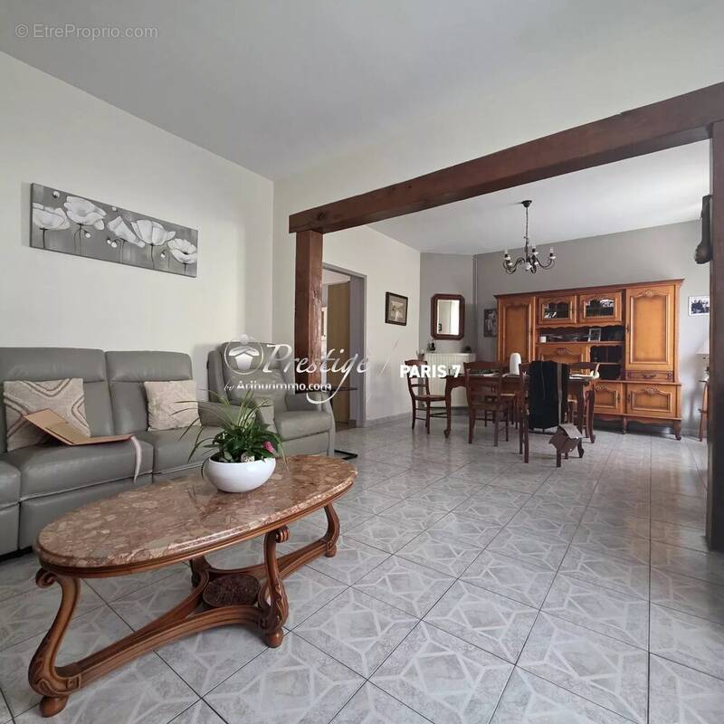 Maison à ROMAINVILLE