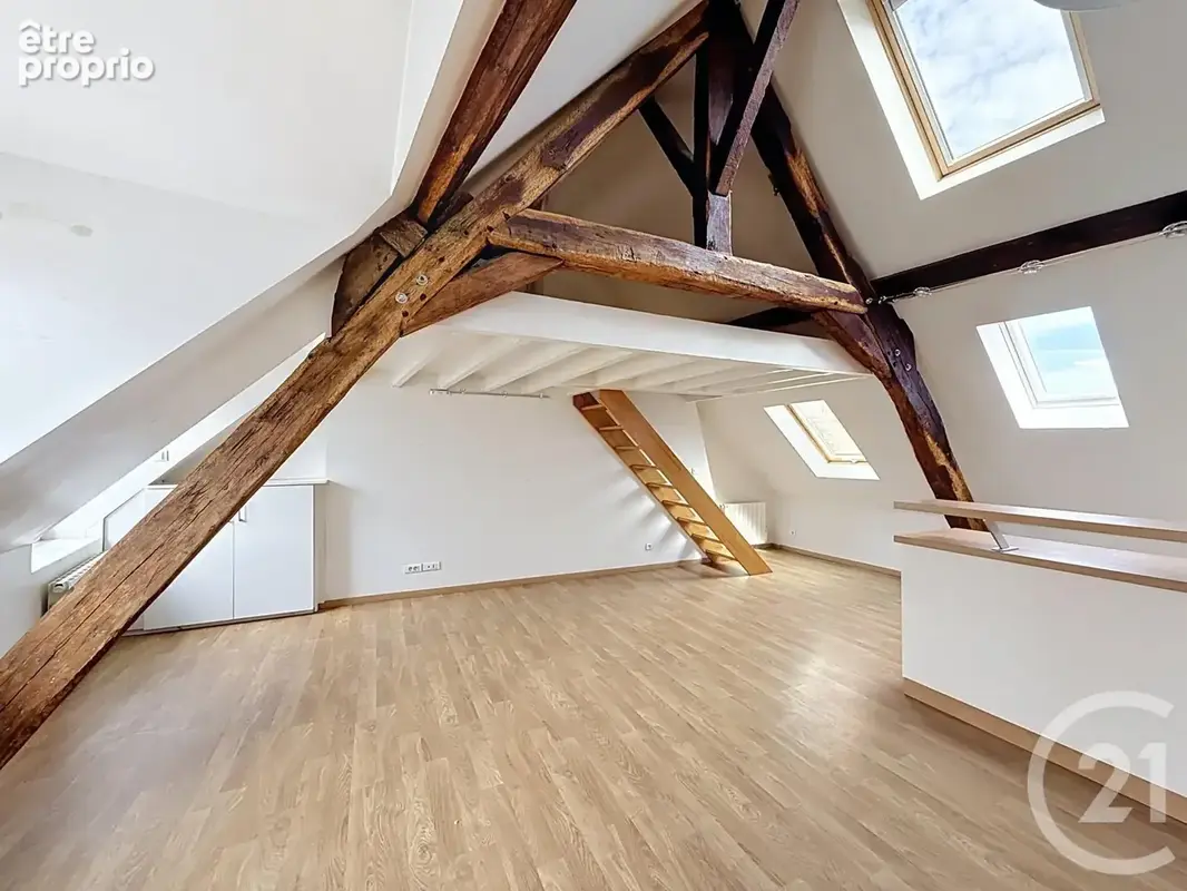 Appartement 1 pièce 33 m² à vendre à Fontainebleau (77300) - photo 2