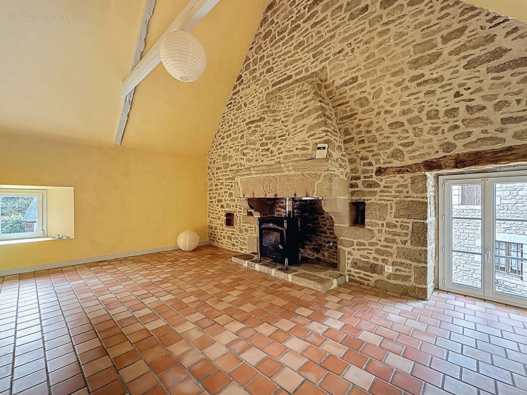 Maison à PLELAN-LE-PETIT