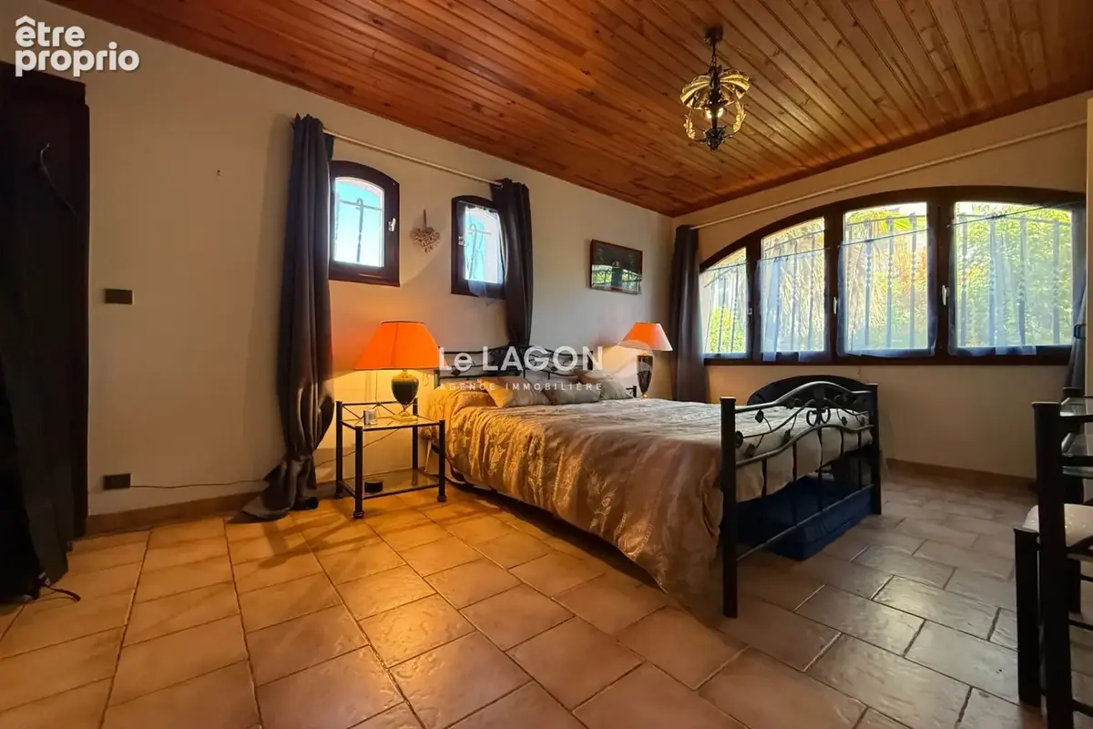 Maison 5 pièces 137 m² à vendre à Saint-Cyprien (66750) - photo 9