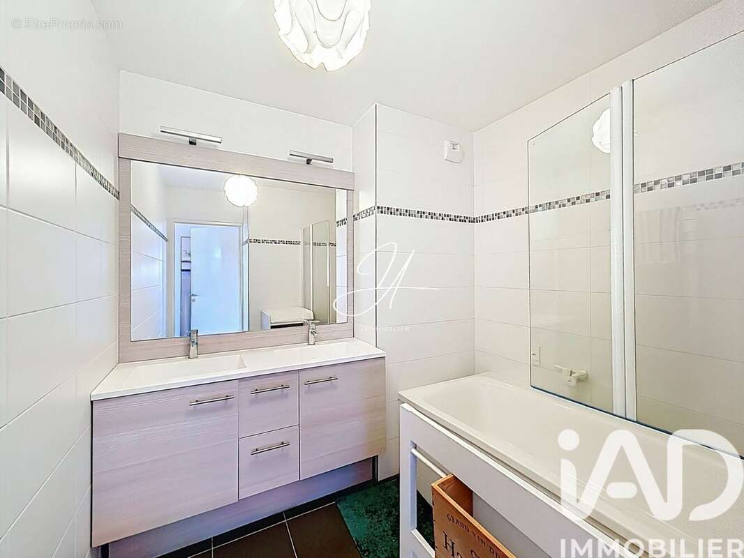 Photo 9 - Appartement à MONTROUGE