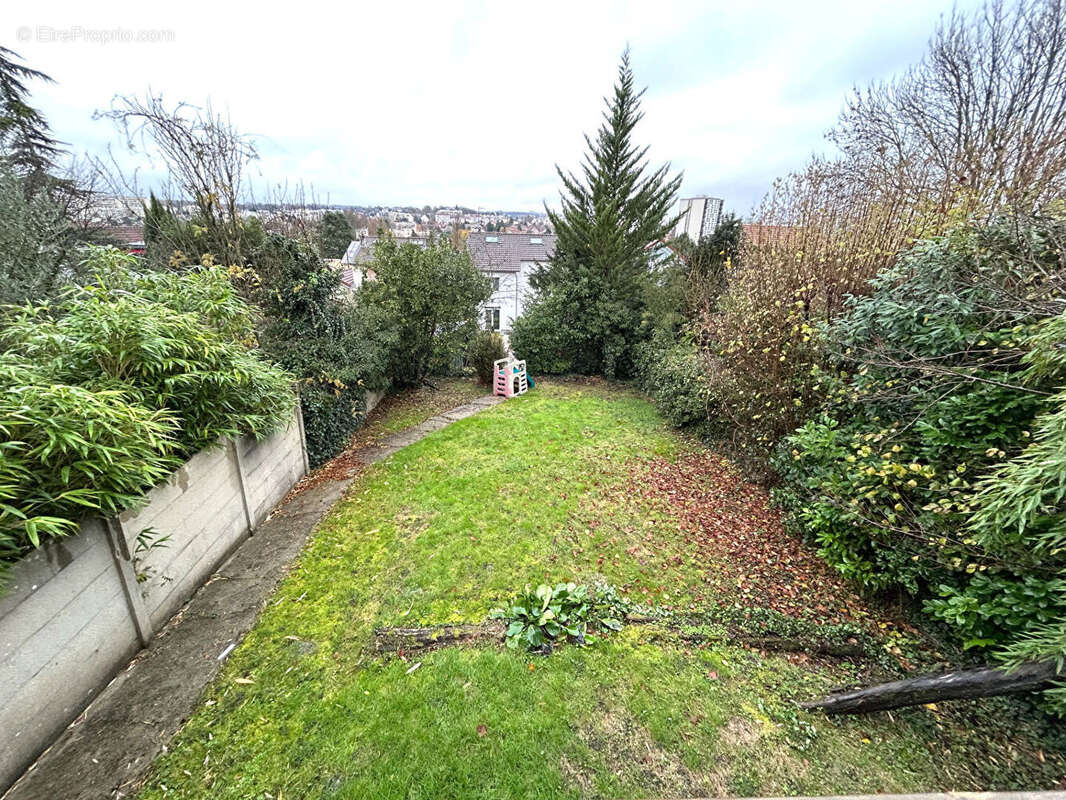 Maison à L&#039;HAY-LES-ROSES