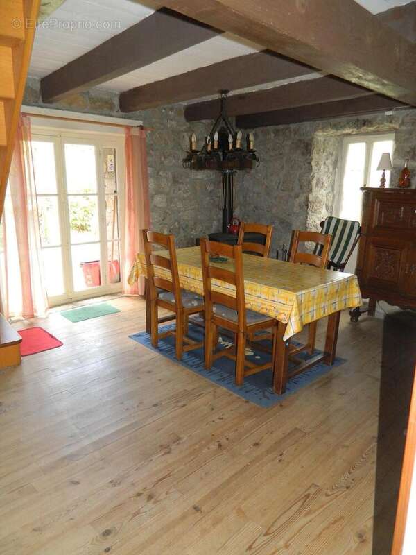 Photo 7 - Maison à SAINT-JEAN-ROURE