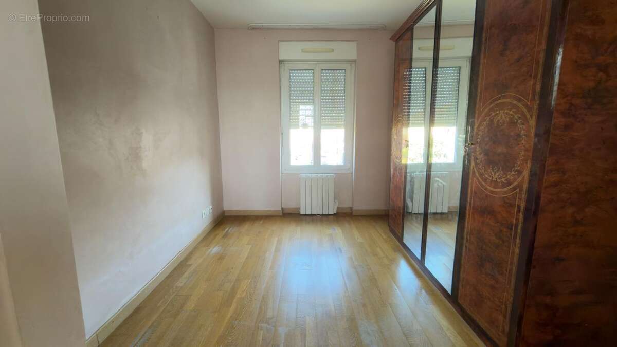 NEUILLY PLAISANCE Maison 4 chbs, 3 salles d'eau - photo 10