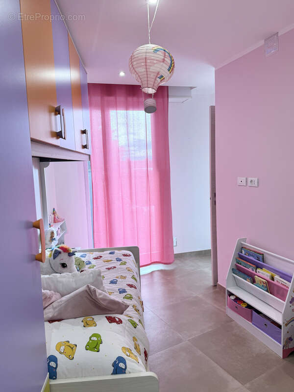 Appartement à ROQUEBRUNE-CAP-MARTIN