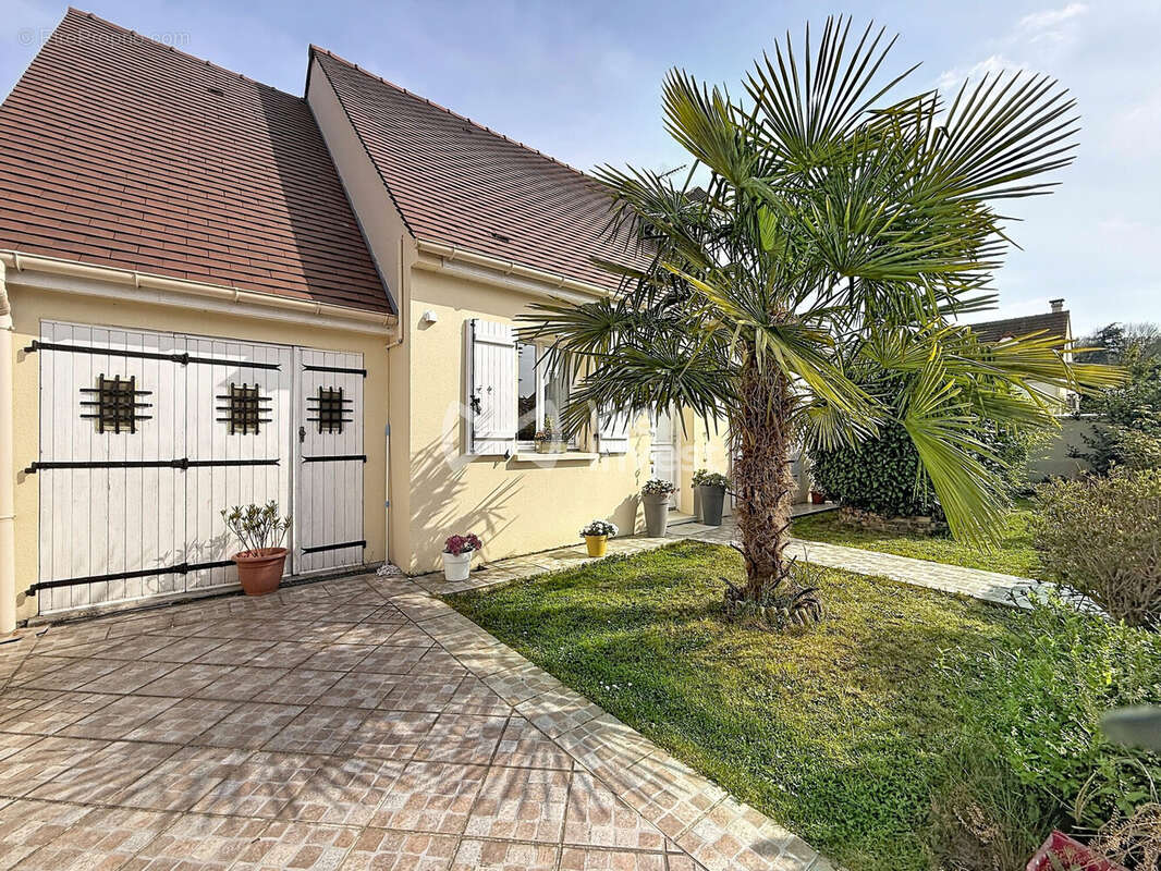 Maison à SAINT-GERMAIN-SUR-MORIN