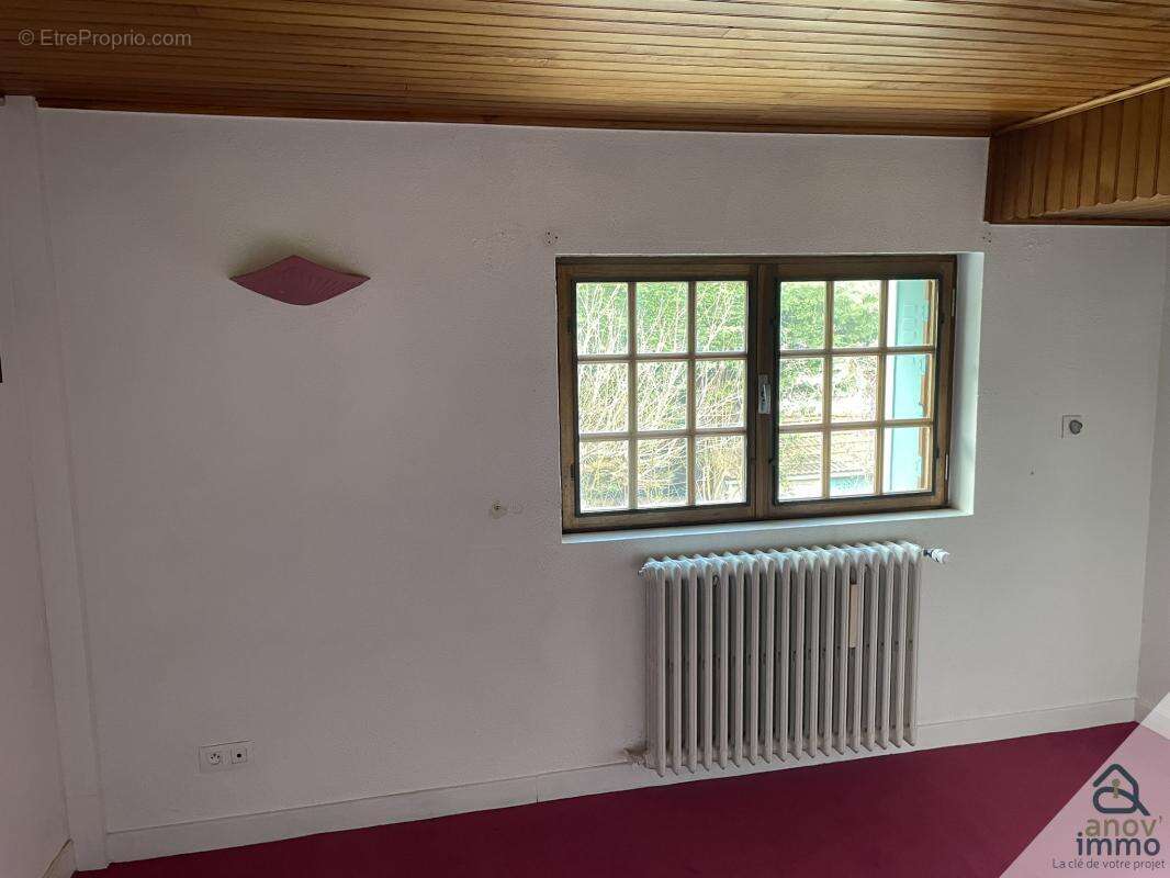 Maison à COLOMBIER-SAUGNIEU