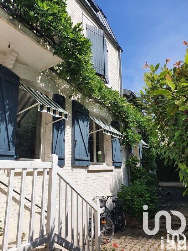 Photo 9 - Maison à LA GARENNE-COLOMBES