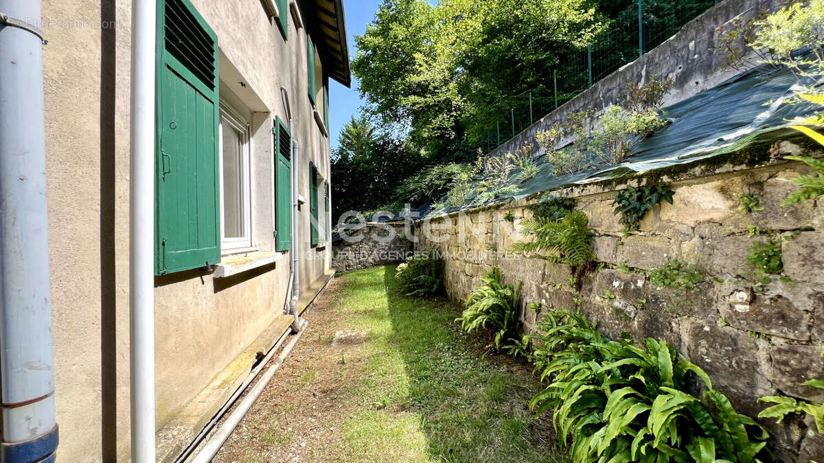 SAVONNIERES DEVANT BAR : Immeuble 2 appartements 72 et 74 m² , potentiel locatif - photo 10