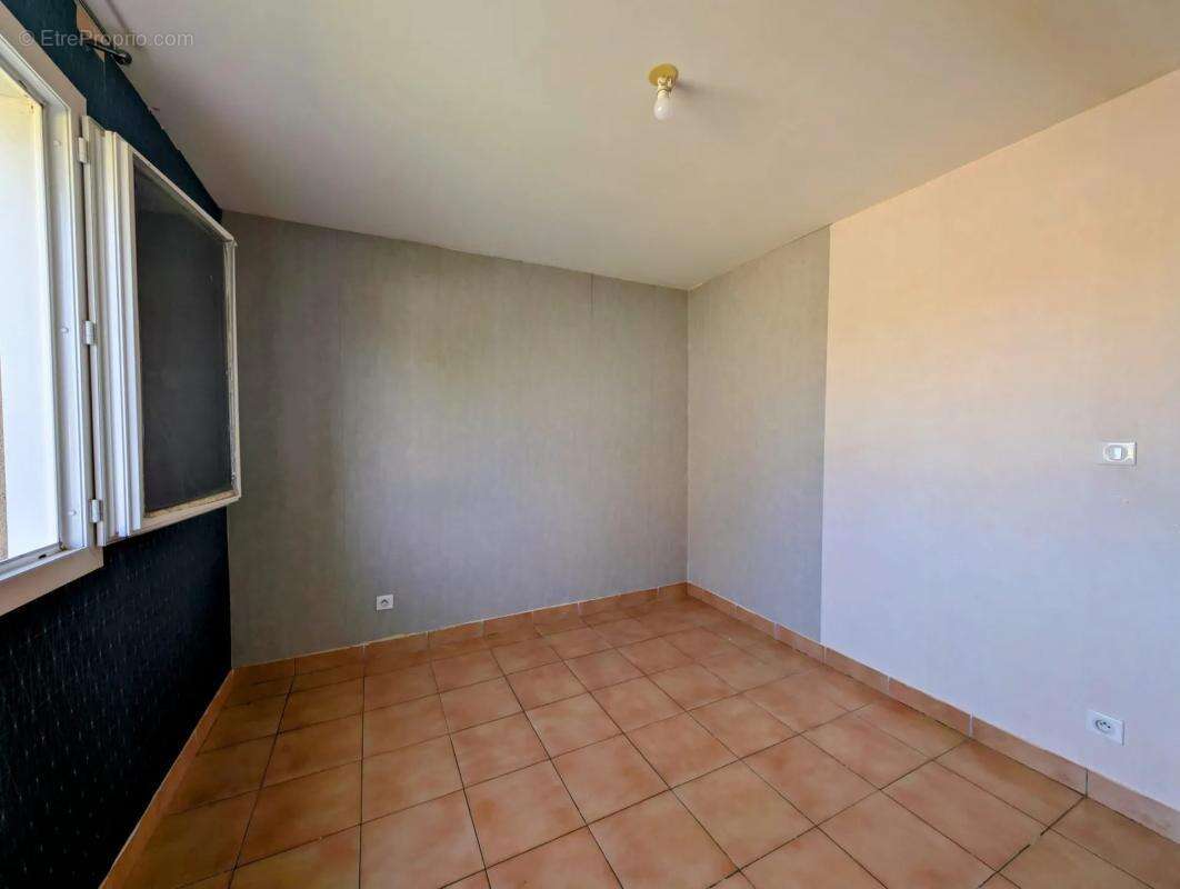 Maison à CHAMPAGNAC