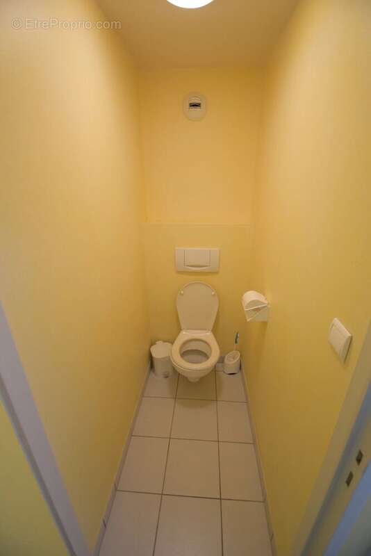 Commerce à GRIGNOLS