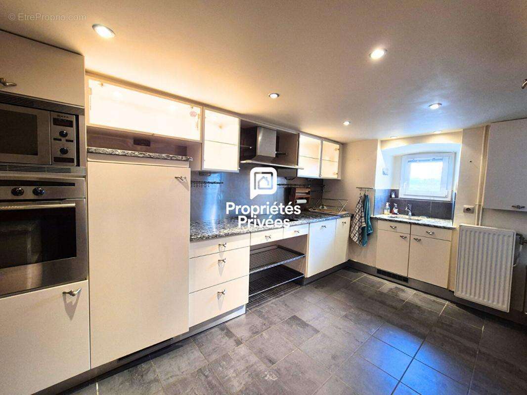 Maison à BELLEGARDE-SUR-VALSERINE