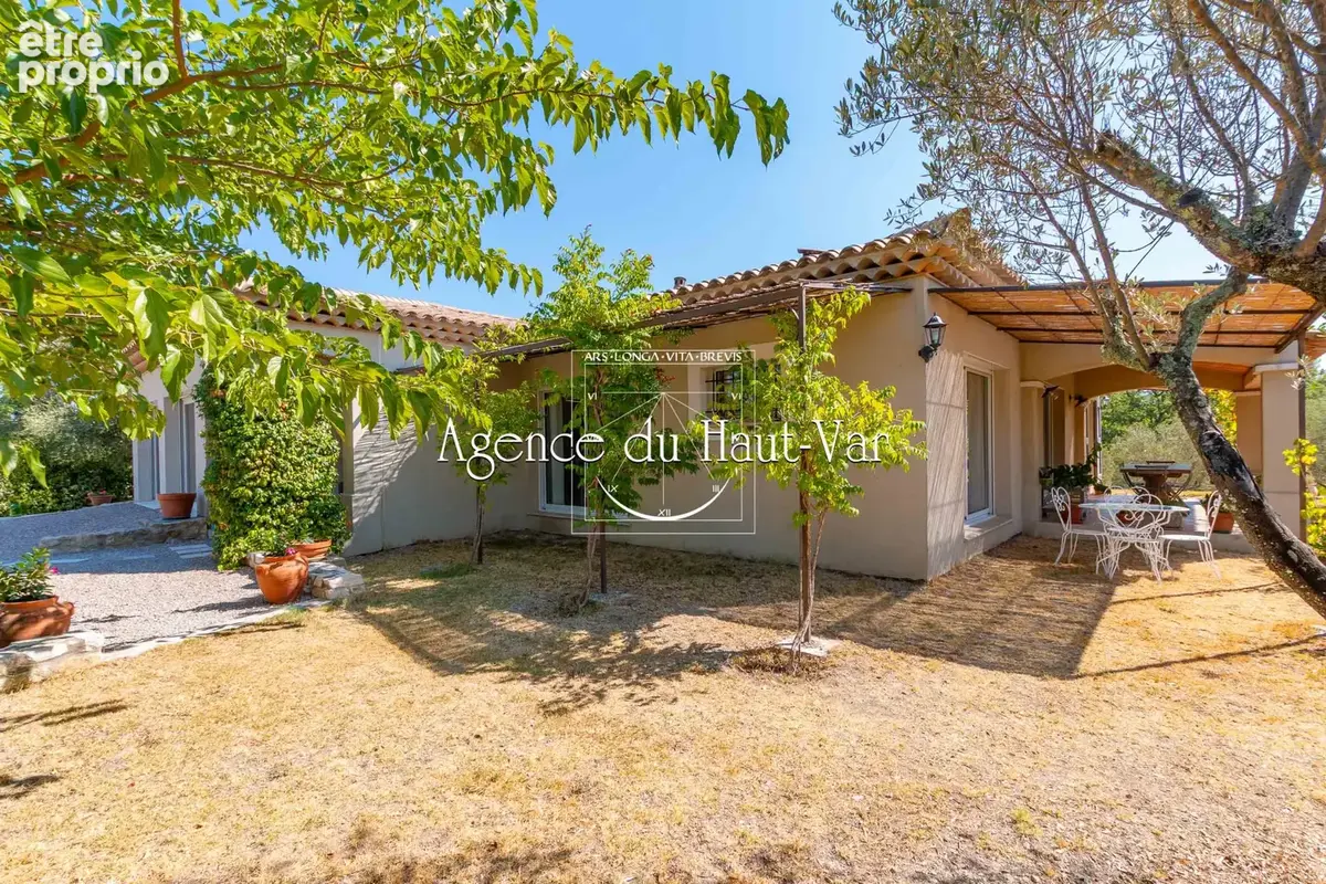 Villa récente 170m2, terrain paysager 3000m2 - photo 10