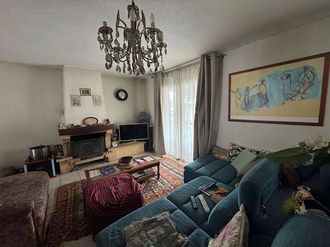 Maison à VILLENAVE-D'ORNON