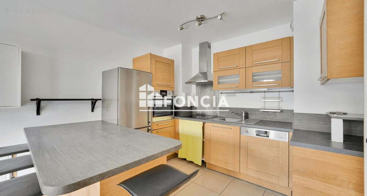 Appartement à LE PLESSIS-ROBINSON