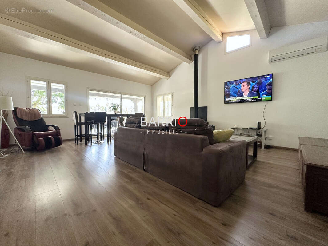 Maison à SAINT-CYPRIEN