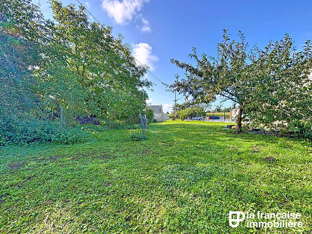 Maison à SAINT-MEEN-LE-GRAND