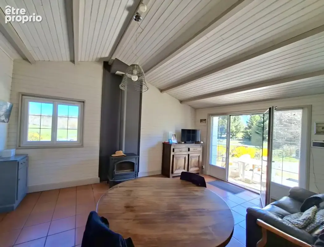 LA DOUZE   Maison périgourdine 145 m2 + dépôt 280 m2   Terrain piscinable - photo 5