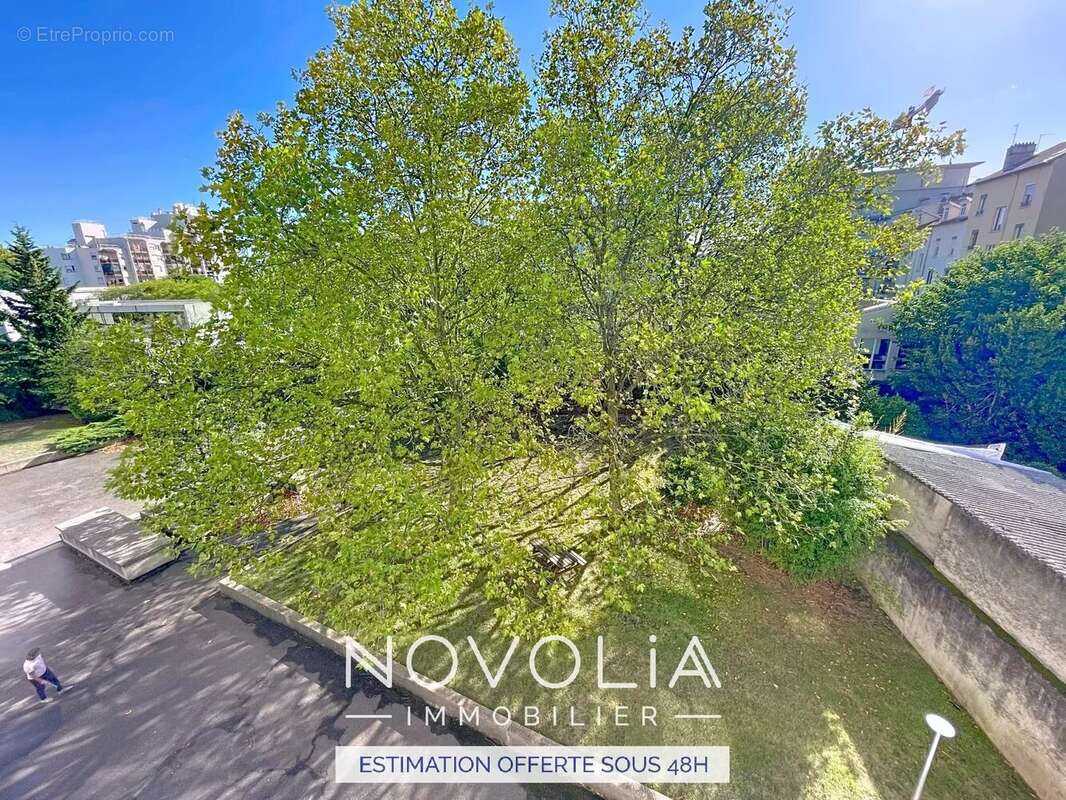 Appartement à LYON-8E