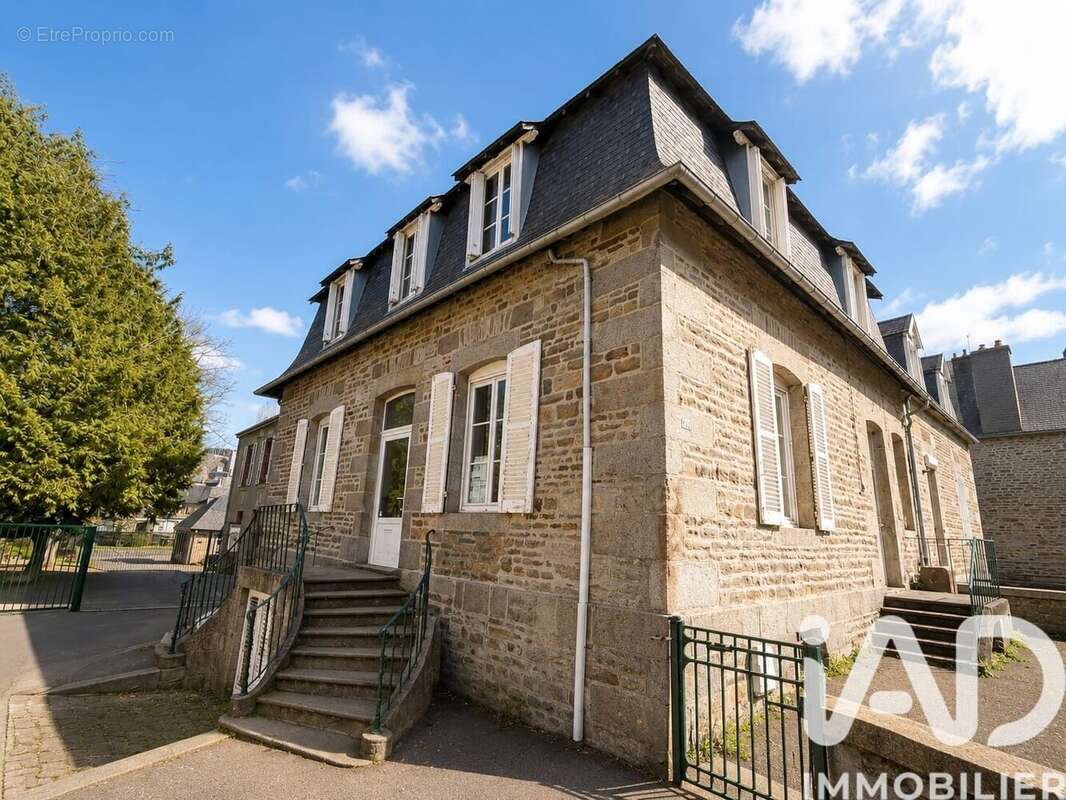 Photo 2 - Maison à VILLEDIEU-LES-POELES