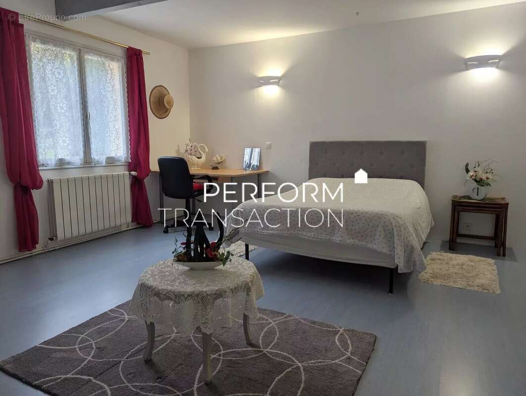 Maison à SAINT-QUENTIN-SUR-ISERE