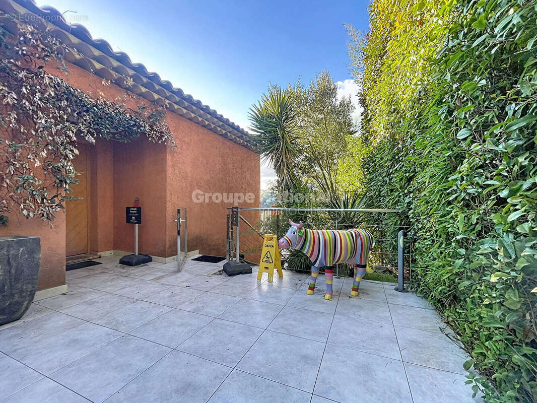 Maison à MANDELIEU-LA-NAPOULE