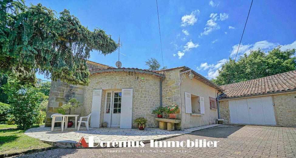 Maison à QUINSAC