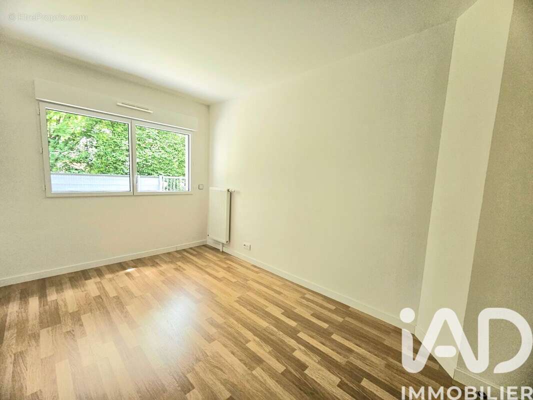 Photo 6 - Appartement à LE MESNIL-ESNARD