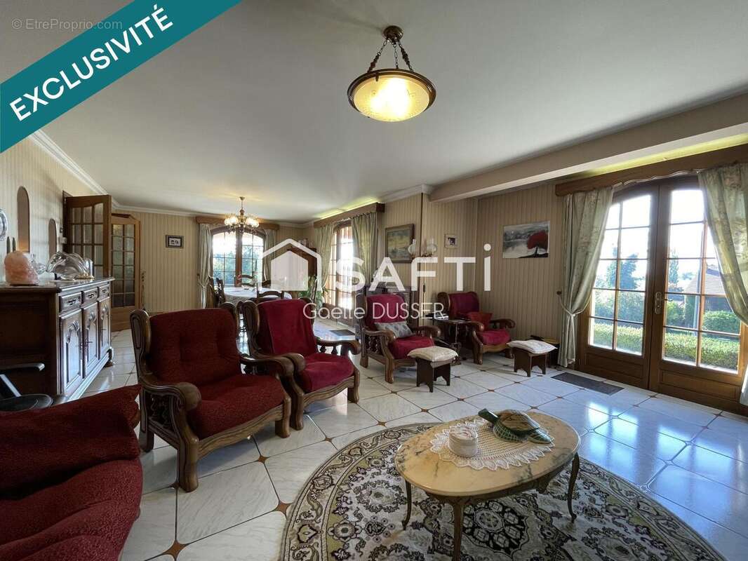 Photo 2 - Maison à CUSSET