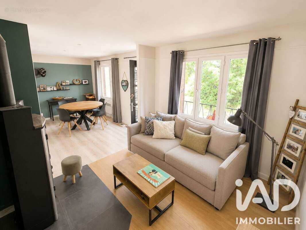 Maison 50 m² à Saint-Arnoult-En-Yvelines  - photo 4