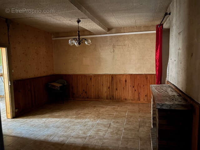 Maison à CORVOL-L'ORGUEILLEUX