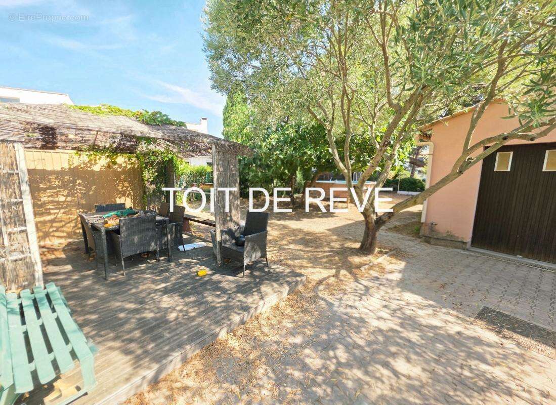 Exclusivité Frontignan : Grande villa de 150m² sur 699m² de parcelle - photo 2