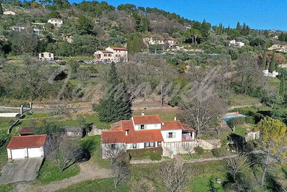 Maison à FAYENCE
