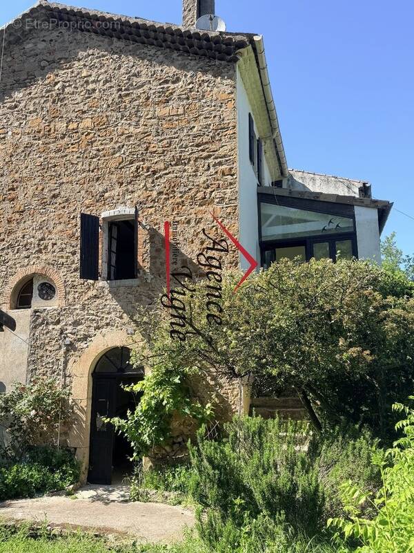 Maison à ROBIAC-ROCHESSADOULE