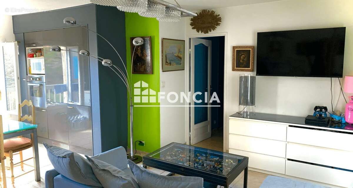 Appartement à COGOLIN