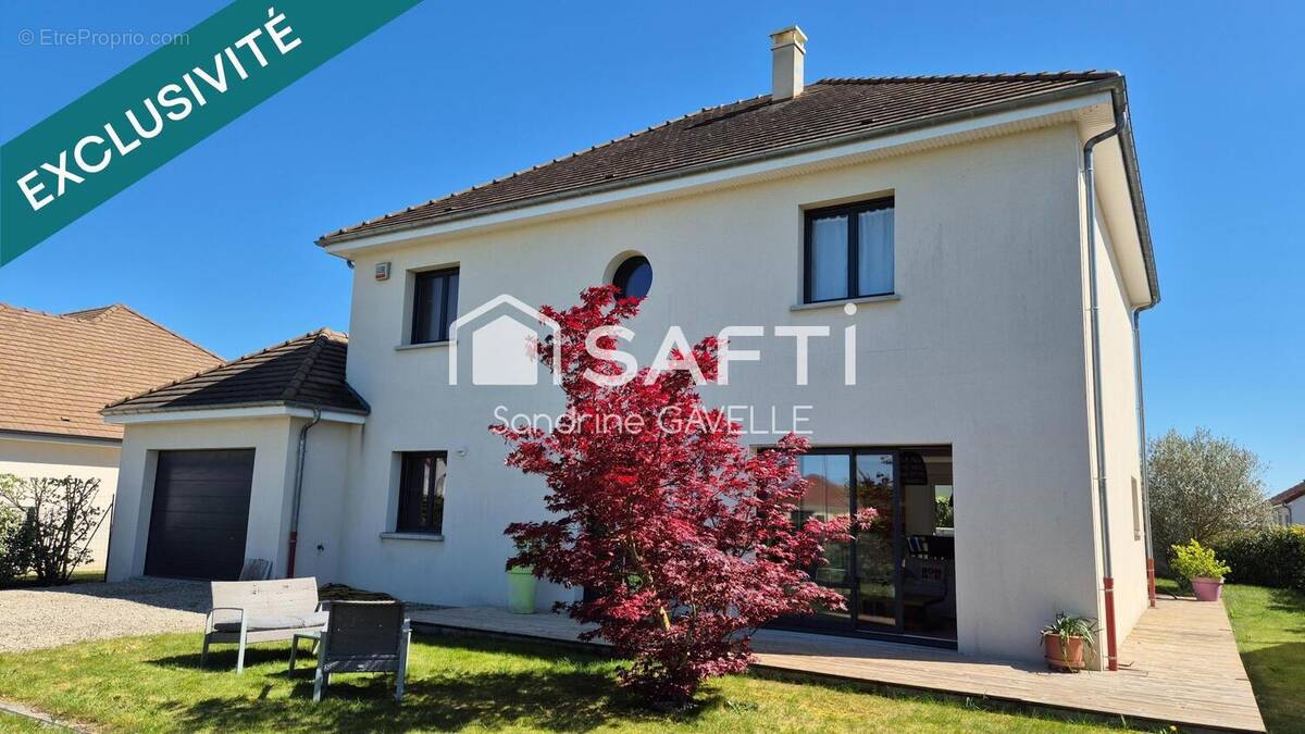 Photo 1 - Maison à LA RIVIERE-DE-CORPS