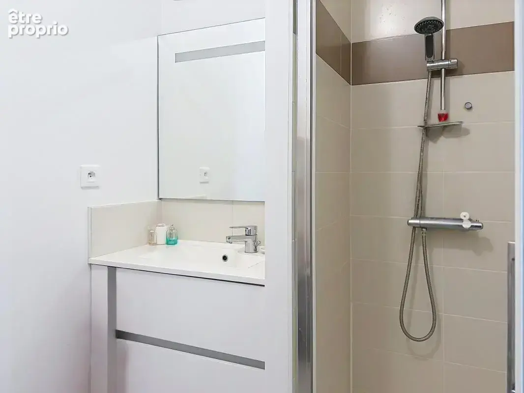 Appartement À Vendre avec parking LA ROCHELLE - photo 6
